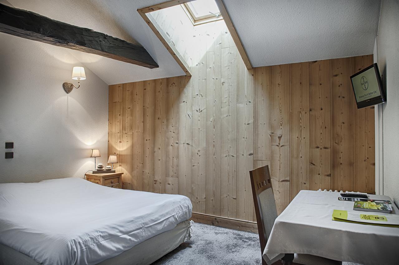 Logis Hotel De France La Cote-Saint-Andre 외부 사진
