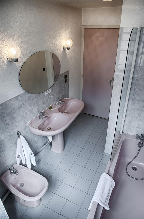 Logis Hotel De France La Cote-Saint-Andre 외부 사진